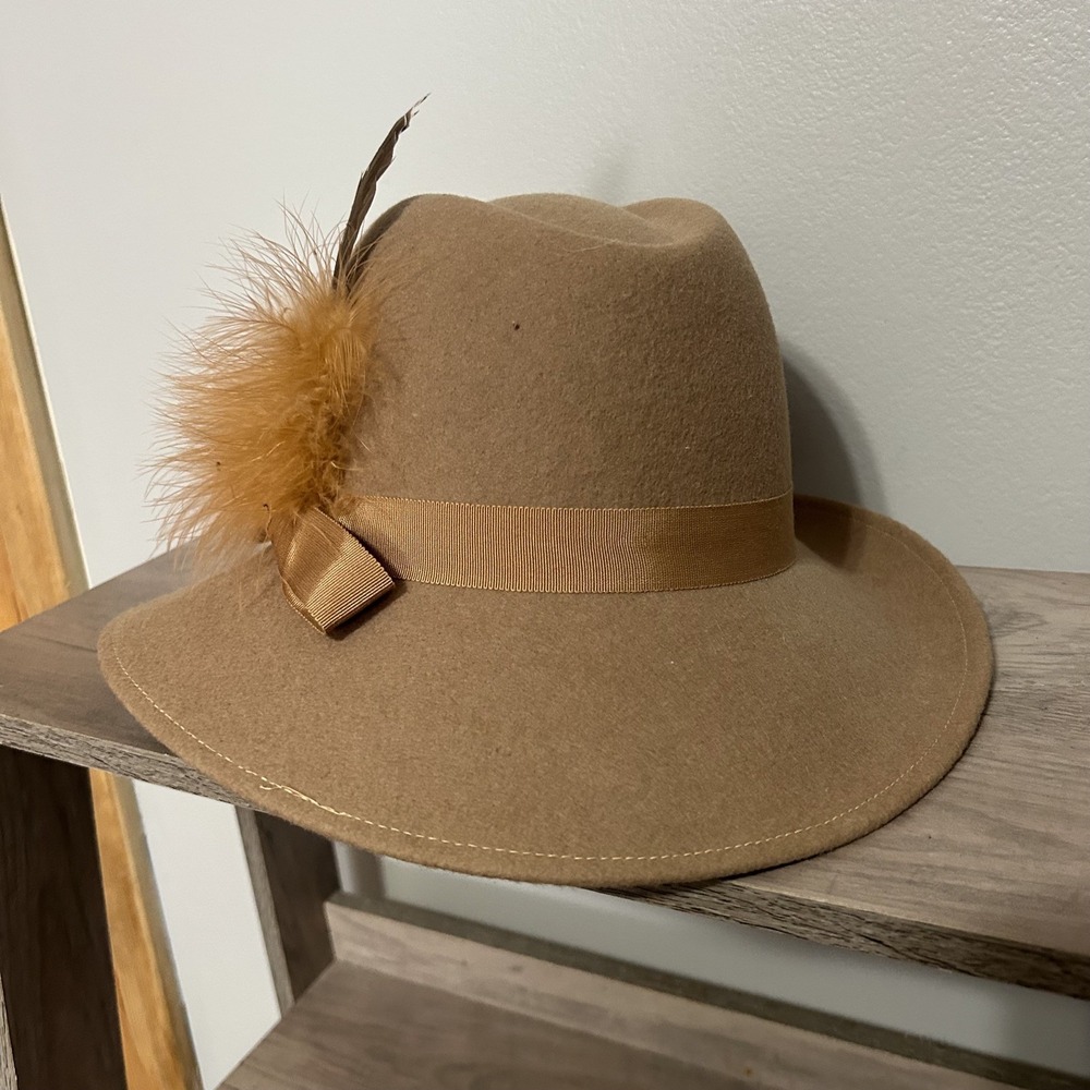 Vintage Bollman Hat Womens Rust Color Wool With Orange Feather Made USA - Picture 2 of 6